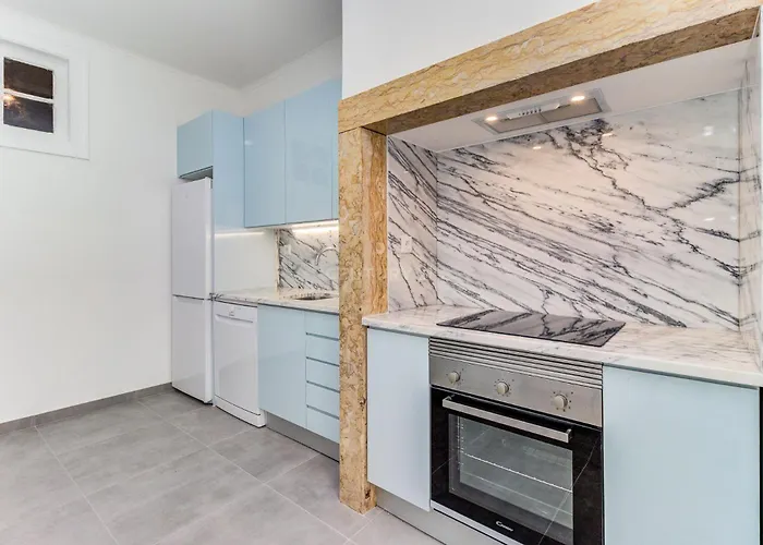 Aconchegante Com Janela E Vista Lisboa