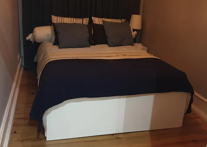 Aconchegante Com Janela E Vista Lisboa